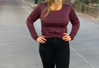 Cropped long sleeve front twist